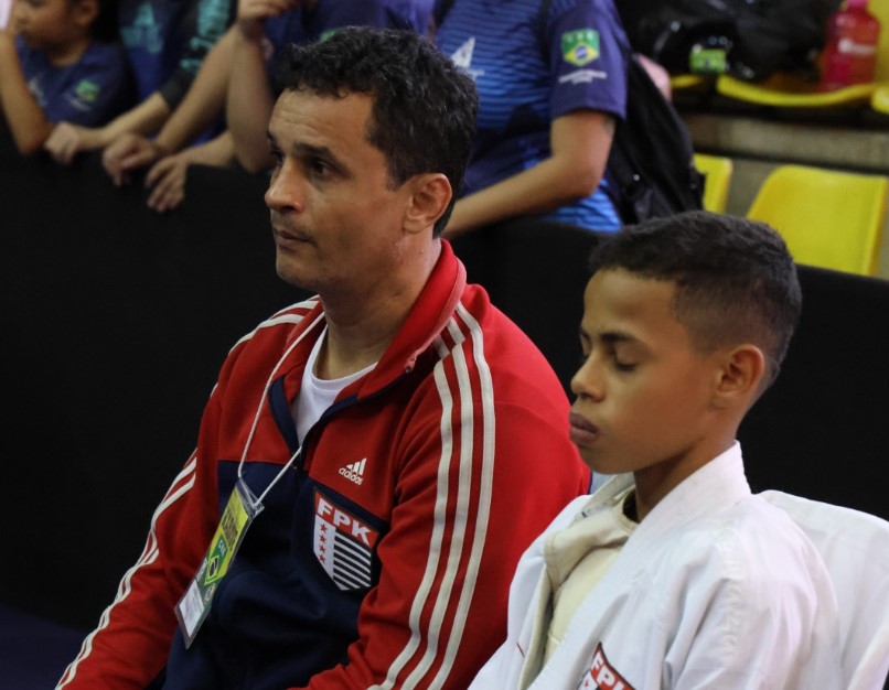 Foto 1 de 2 — Jovem de Boa Esperança do Sul entra para a Seleção Brasileira de Karatê e vai competir no Chile